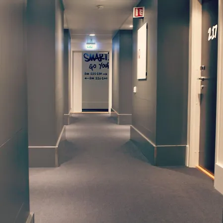 Smarthotel Hotell 3*